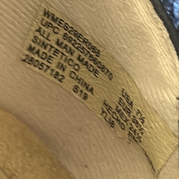 Earth Spirit‎ Black Gelron Cushion Cross Strap Comfort Sandals Size 7.5 - Picture 11 of 11